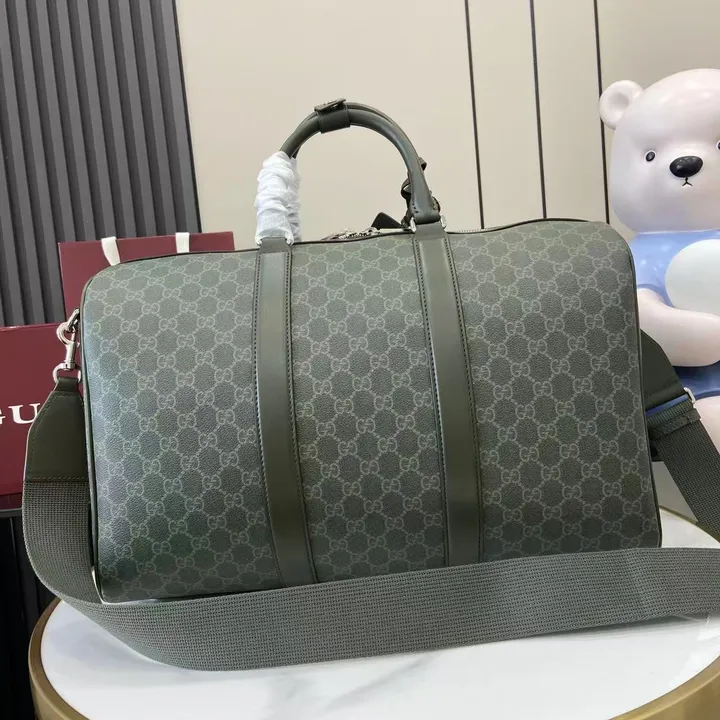 グッチ GGパターン ダッフルバッグ