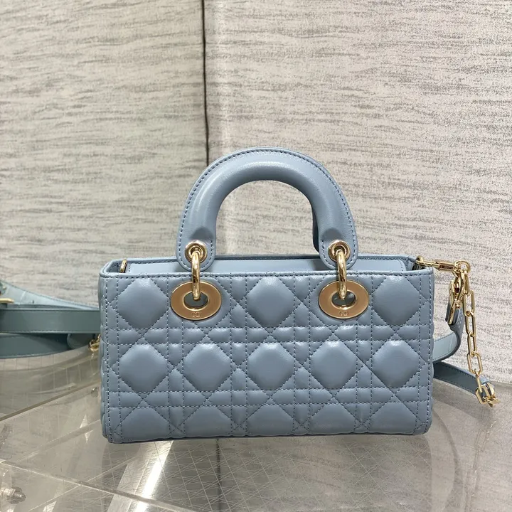 DIORカナージュ ゴールド金具