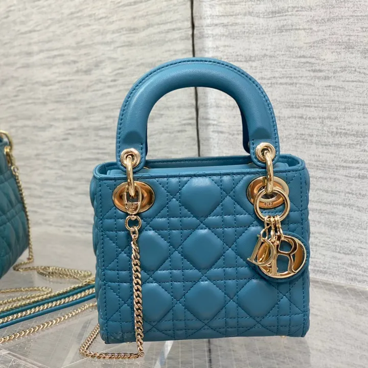 Lady Dior バッグ ミニ