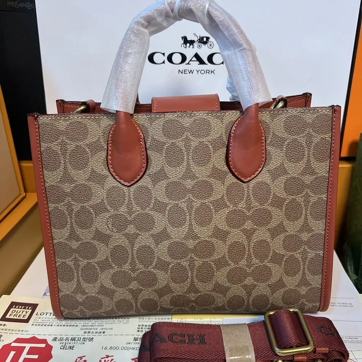 コーチ エース トートバッグ
