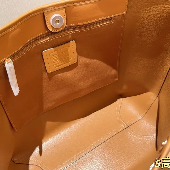 COACH 手提げ バッグ
