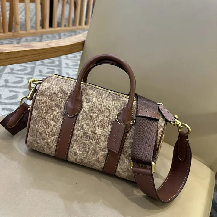 COACH ボストンバッグ