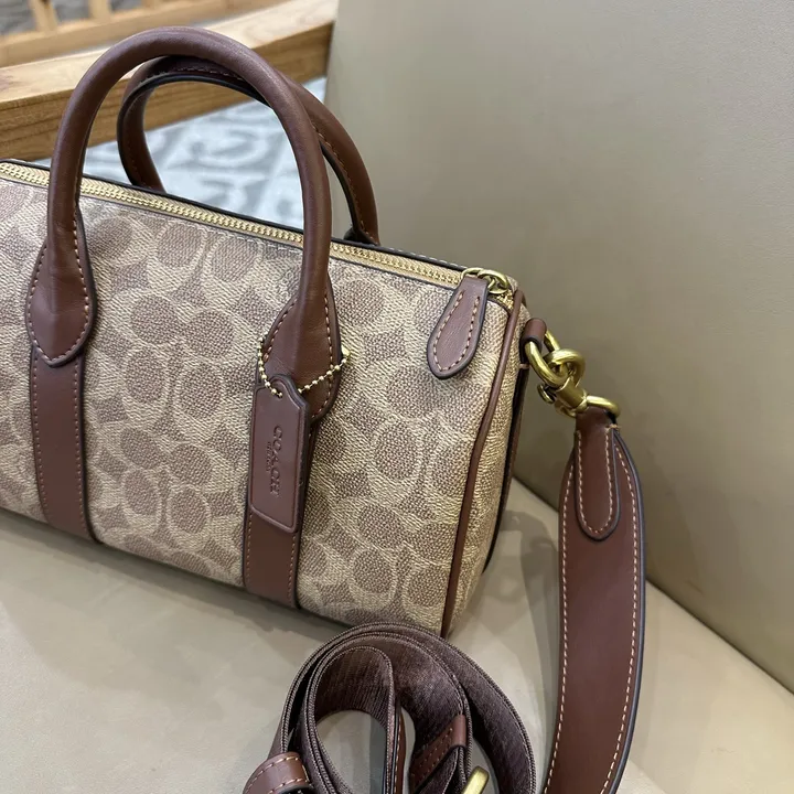 COACH ボストンバッグ 人気