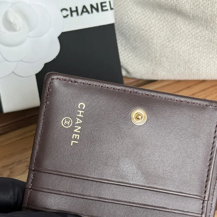chanel 2つ折り財布 ブラック 黒
