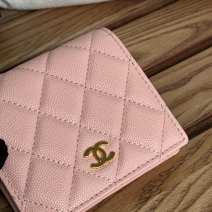  CHANEL 財布 最安値
