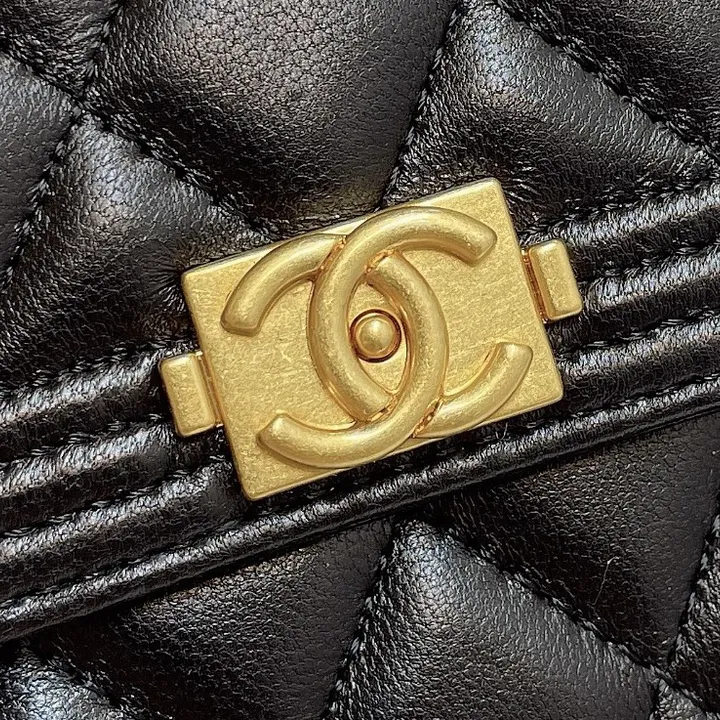 ボーイシャネル レディース 財布