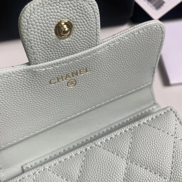 Chanel スモールフラップウォレット