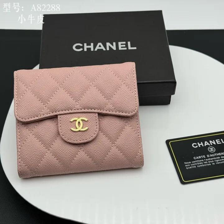 シャネル CF 三つ折り財布
