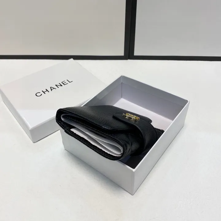 マトラッセ CHANEL 財布