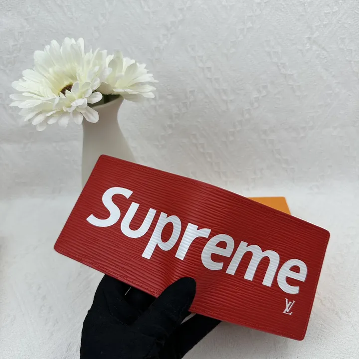LV×SUPREME コンパクト財布