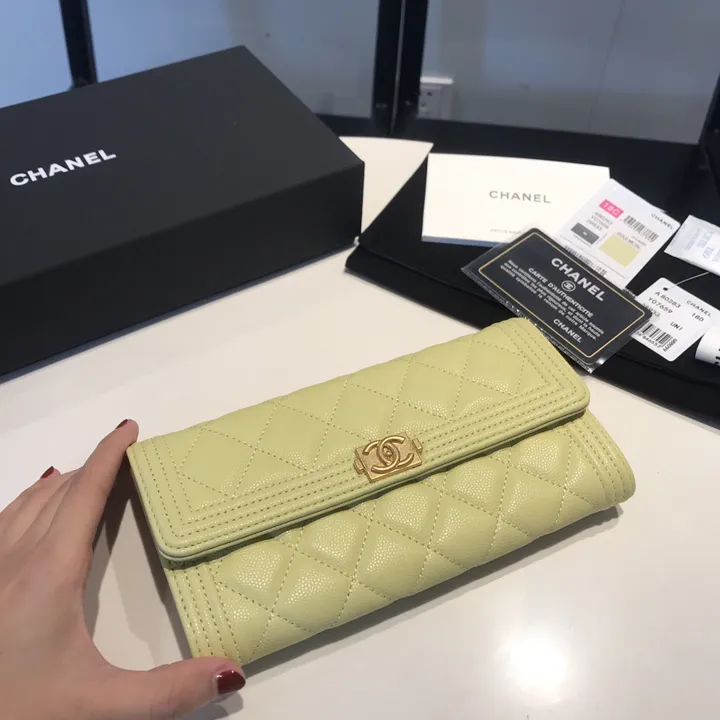 シャネル キャビアスキン 長財布
