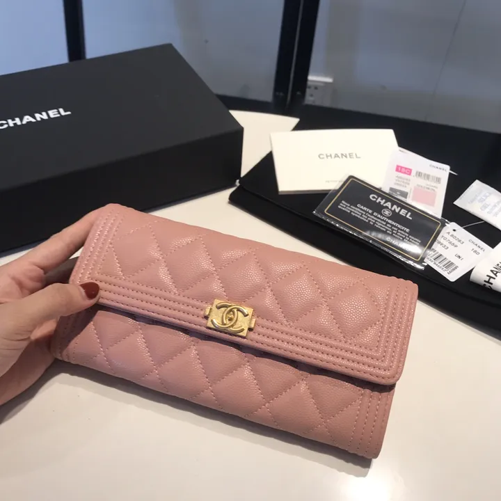 CHANEL ボーイシャネル 長財布