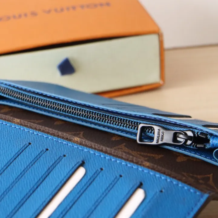 LOUIS VUITTON ポルトフォイユ ブラザ NM