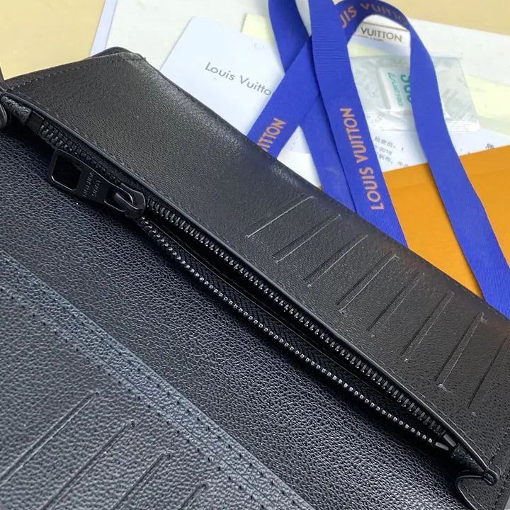 VUITTON ロングウォレット RFID反応有