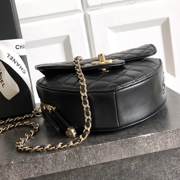 上品 シャネル AS5764