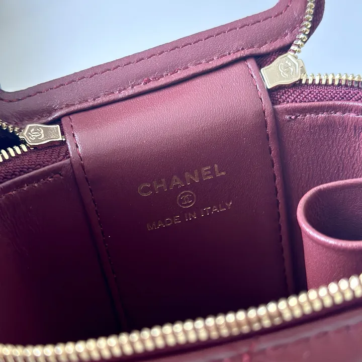女子可愛い chanel ココマーク バニティバッグ