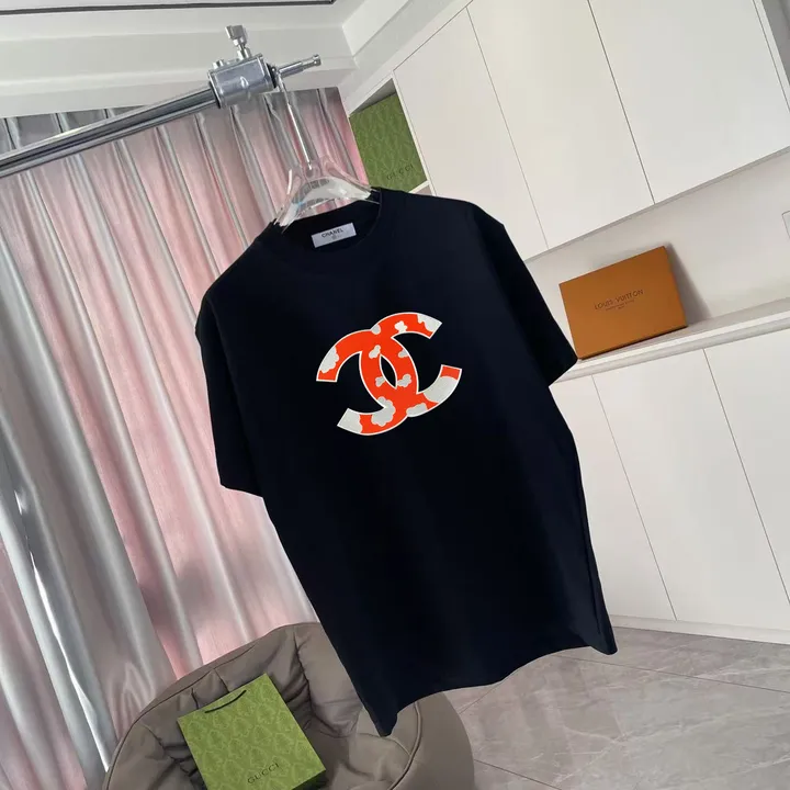シャネル CCロゴ プリント t シャツ
