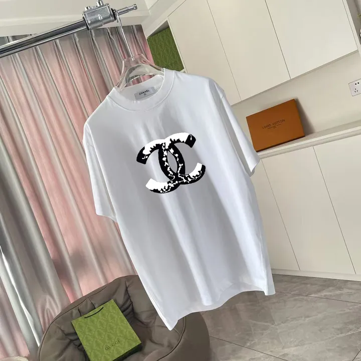 シャネル CCロゴ プリント t シャツ