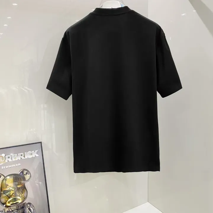 ルイヴィトン ショートスリーブ 黒 白