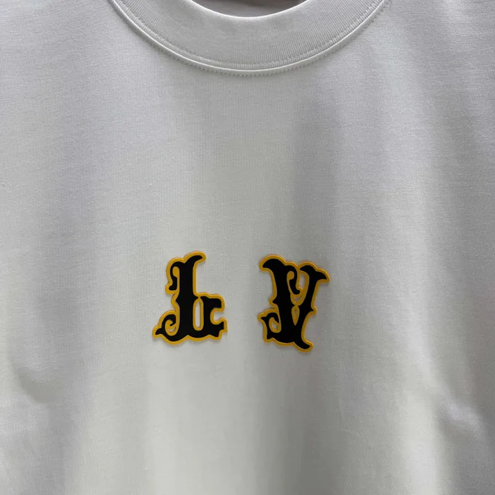 ルイヴィトン 白tシャツ 快適