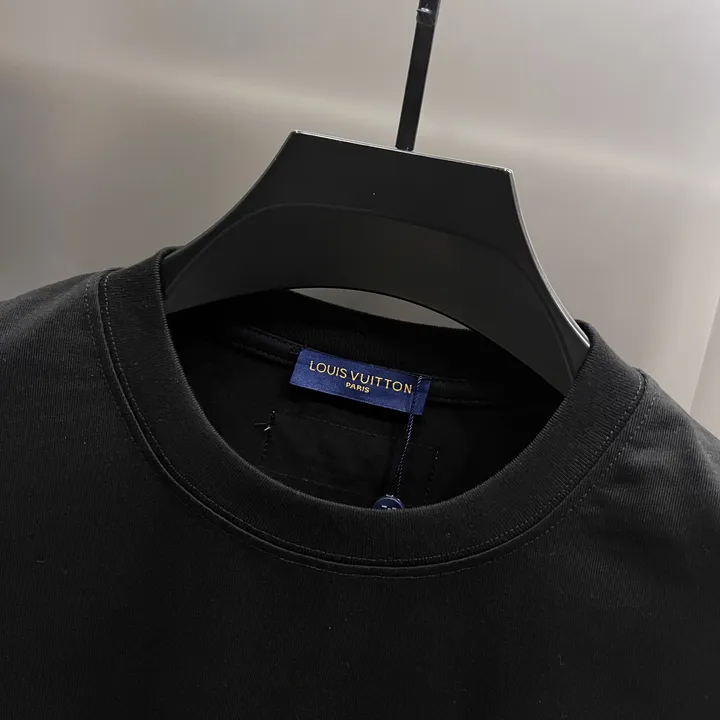 ヴィトンロゴプリント Tシャツ