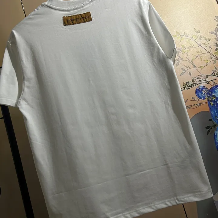 ルイヴィトン 白Tシャツ レディース