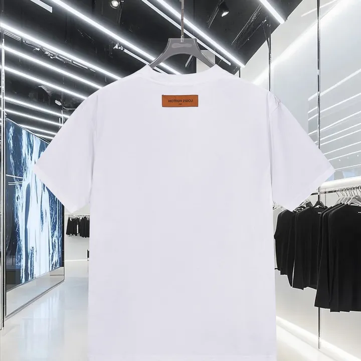 ホワイトTシャツ メンズ ルイヴィトン