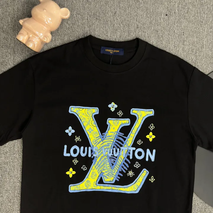 VUITTON ラウンドネック Tシャツ