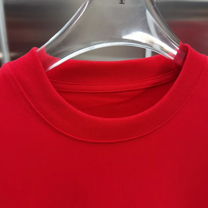 ルイヴィトン レディース Tシャツ レッド