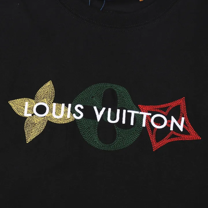 ルイヴィトン ゆったり メンズTシャツ