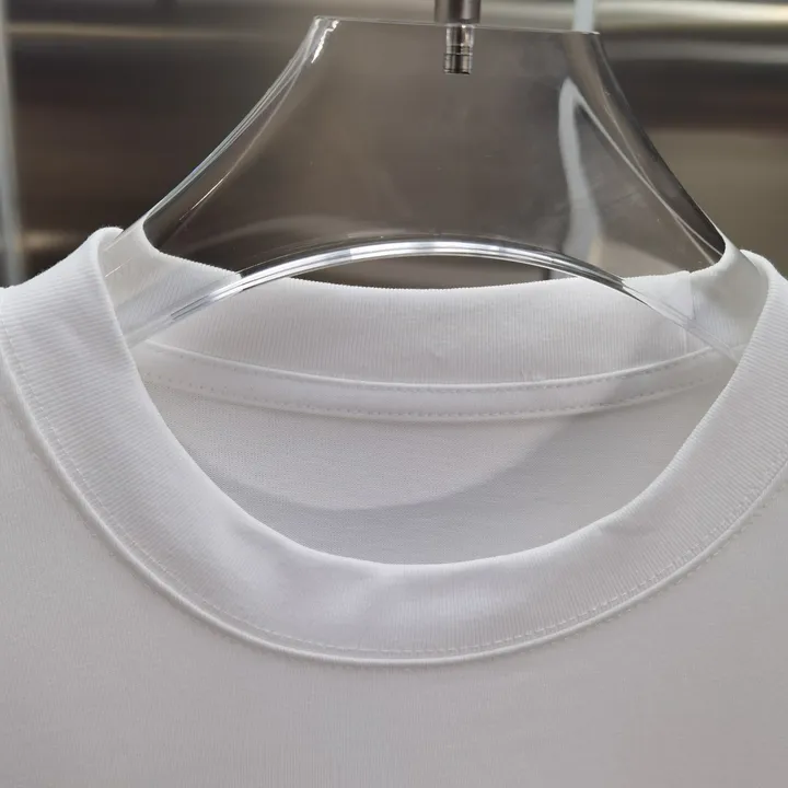 LV ホワイト Tシャツ レディース