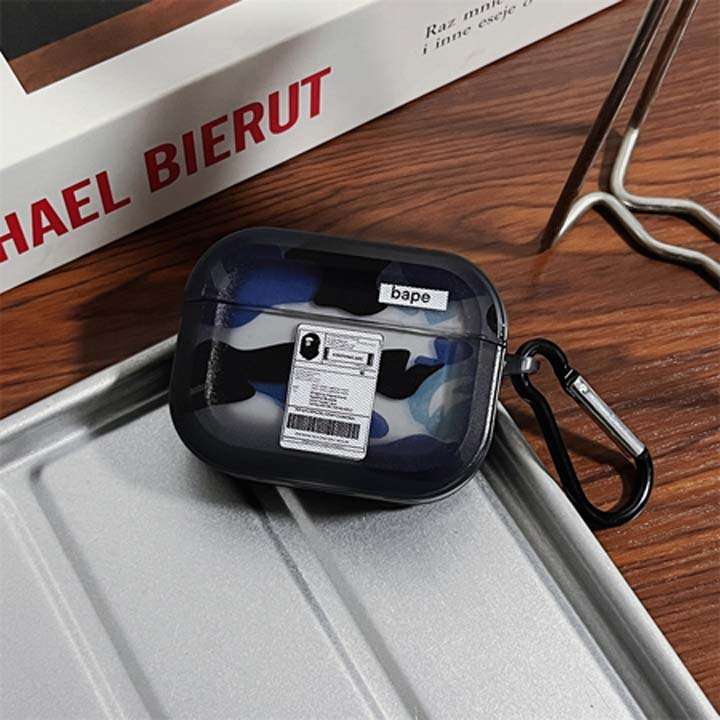 bape airpods4ケース カラビナ付き