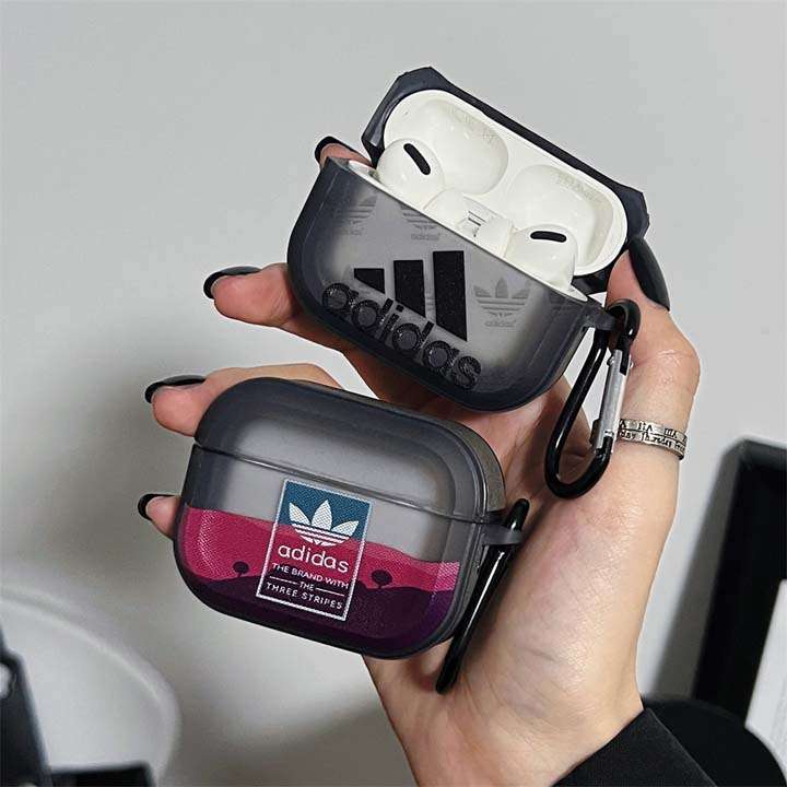 アディダス airpods4ケース つや消し