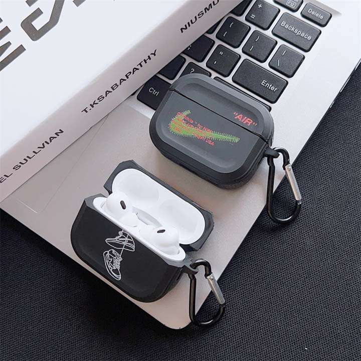 nike airpods 4ケース 装着充電可能