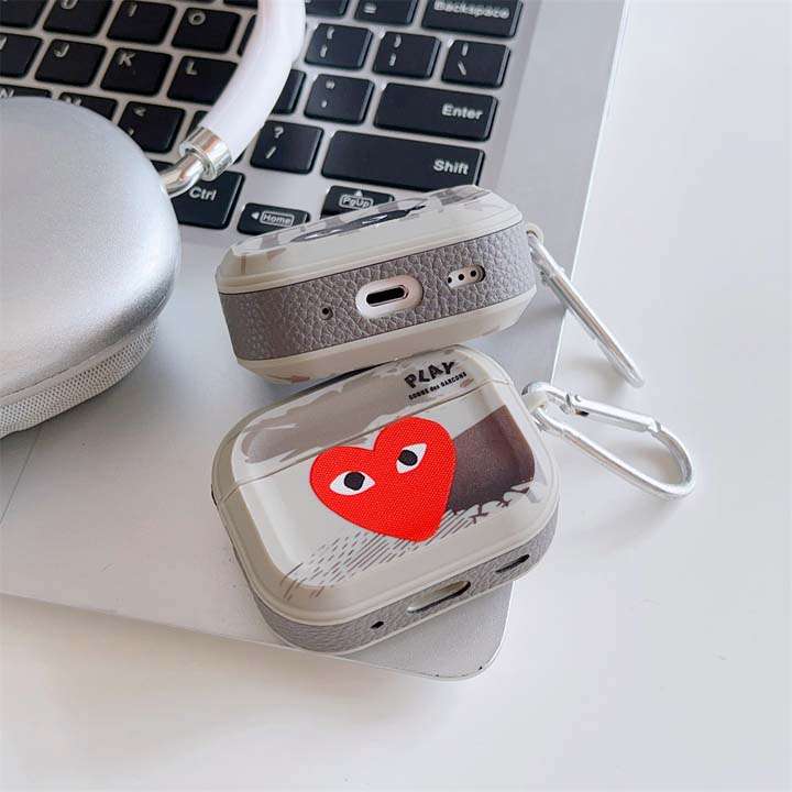 COMME des GARCONSエアーポッズ4ケース TPU+レザー