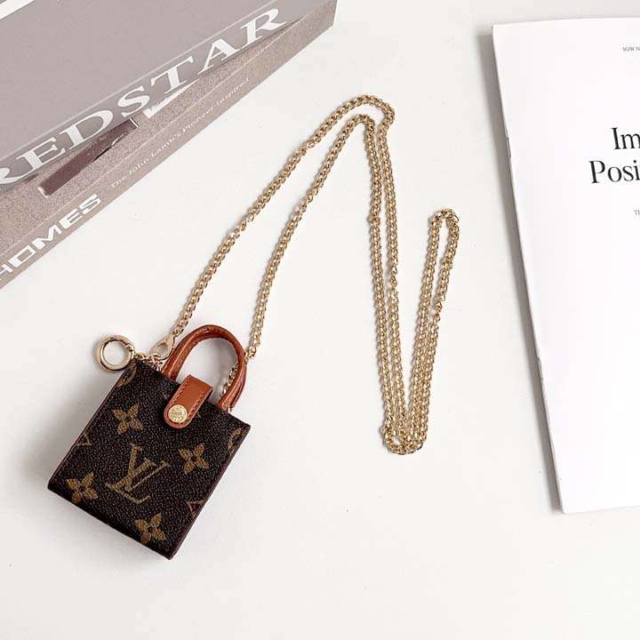 gucci airpods4ケース キーホルダー
