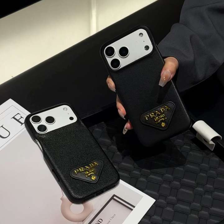PRADA iphone17proケース サフィアーノレザー