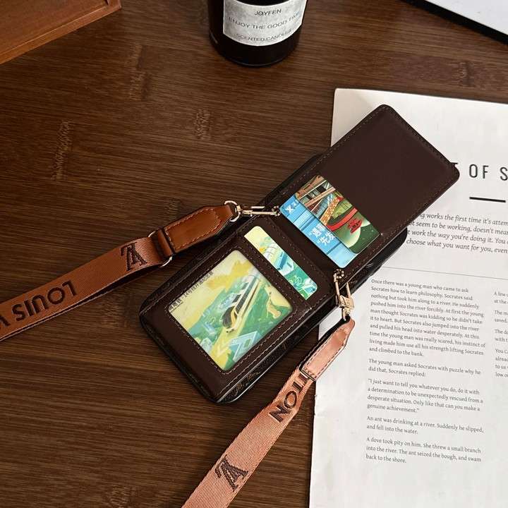 lv iphone17ケース 芸能人 おしゃれ