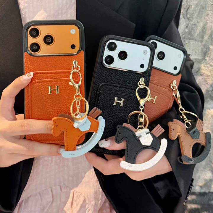 hermes iphone17proカバー チャーム ストラップ