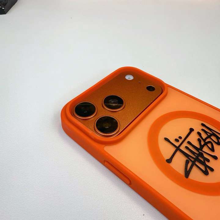ストゥーシー iphone17ケース