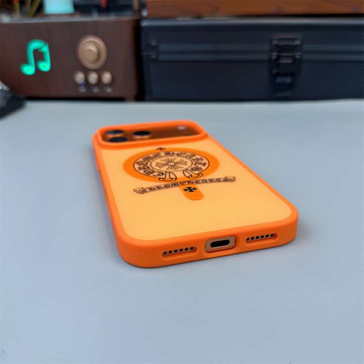 クロームハーツ iphone17 proケース 大活躍