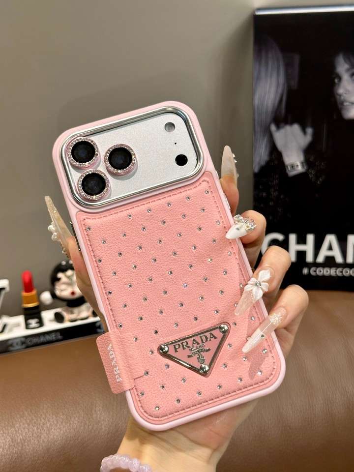 プラダ キラキラ iphone17ケース