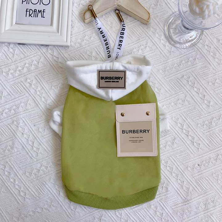 Burberry 柴犬 パーカー