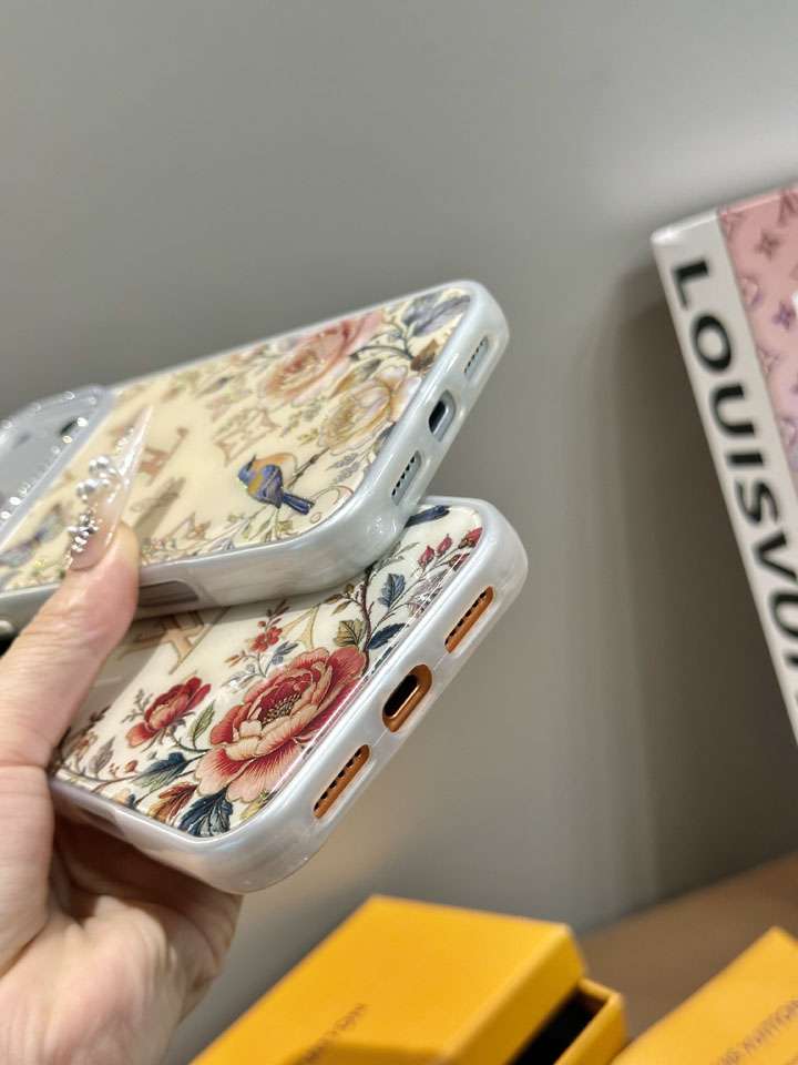 ヴィトン iphone18proamxケース ラインストーン付き