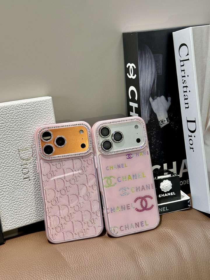 シャネル iPhone17proカバー ラインストーン付き