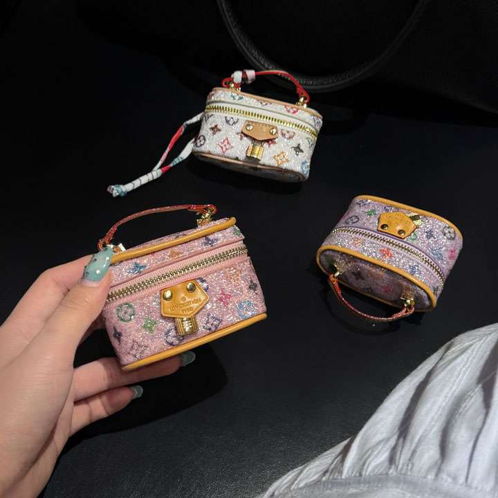 ルイヴィトン エアーポッズ 4 ケース 女子 おしゃれ