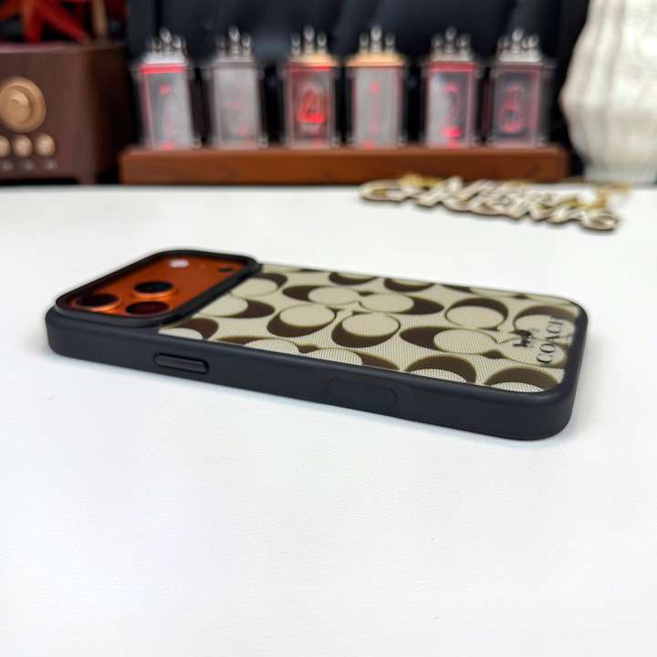 コーチ iphone17proケース マット感