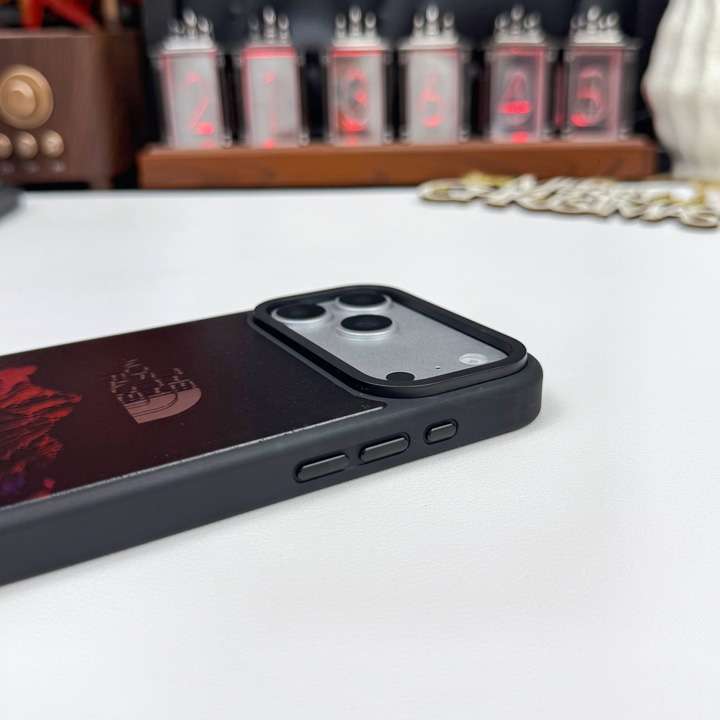 the north face iphone17proケース ホットスタンプ 立体パターン