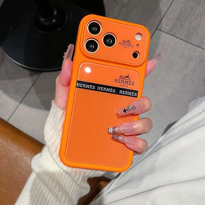 Chanel iPhone17ケース 一体型レンズ保護