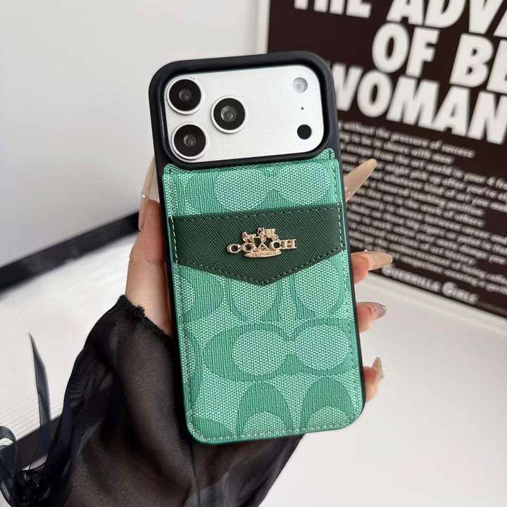 コーチ iphone18proケース 背面 カード収納
